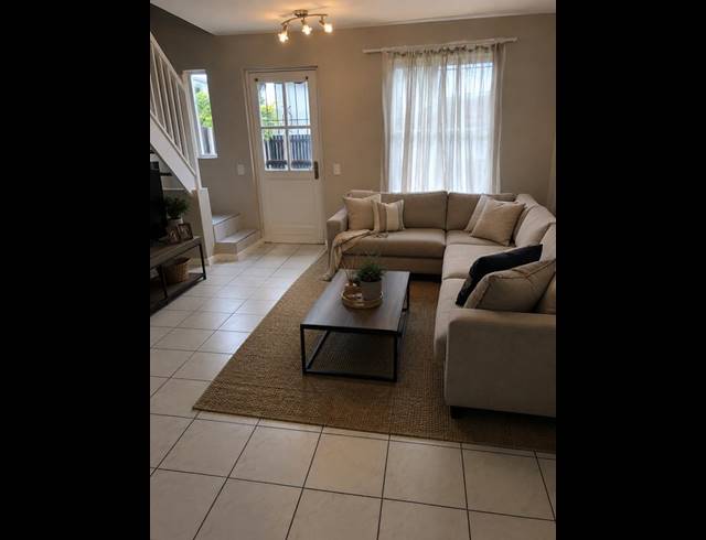 2 BEDROOM PROPERTY TO RENT IN KENILWORTH